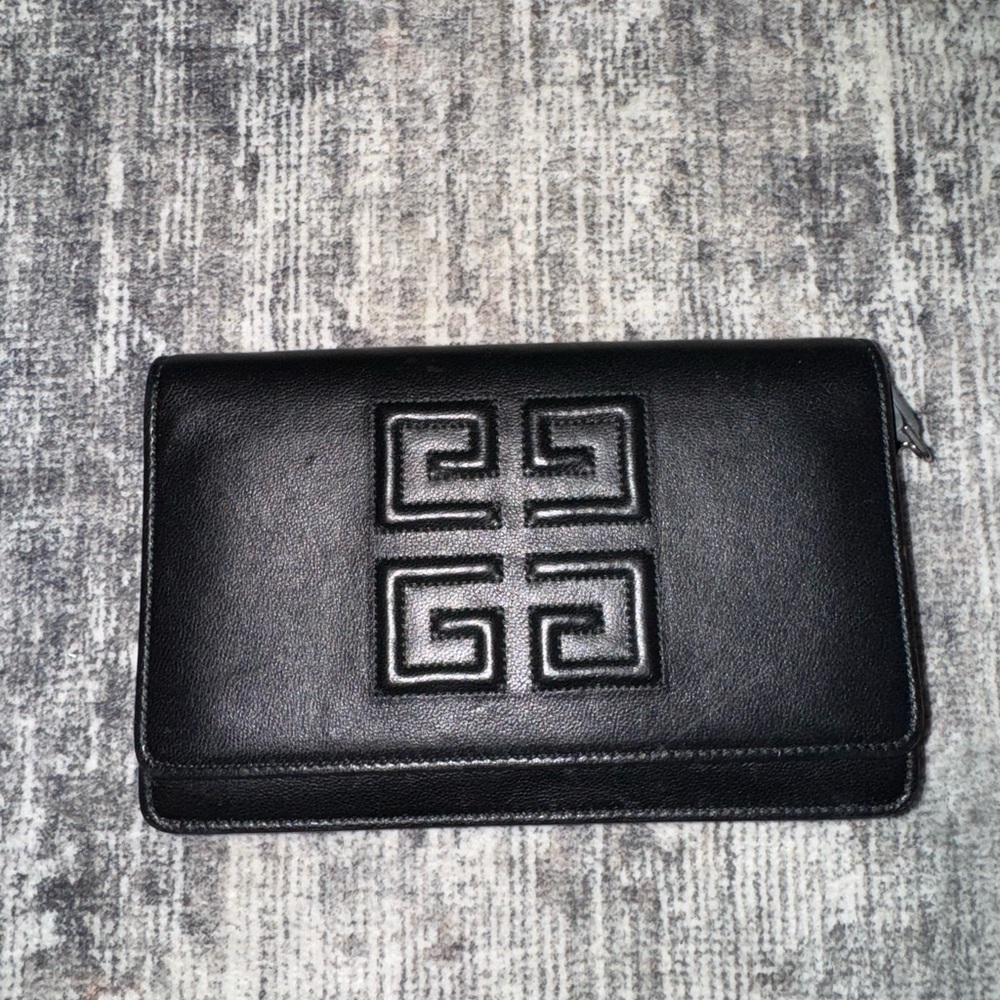 GIVENCHY Logo Embossed Leather Chain Wallet